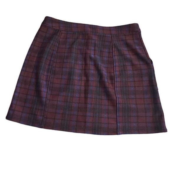 New! Express Burgundy Plaid Mini Skirt Sz M - Picture 2 of 5